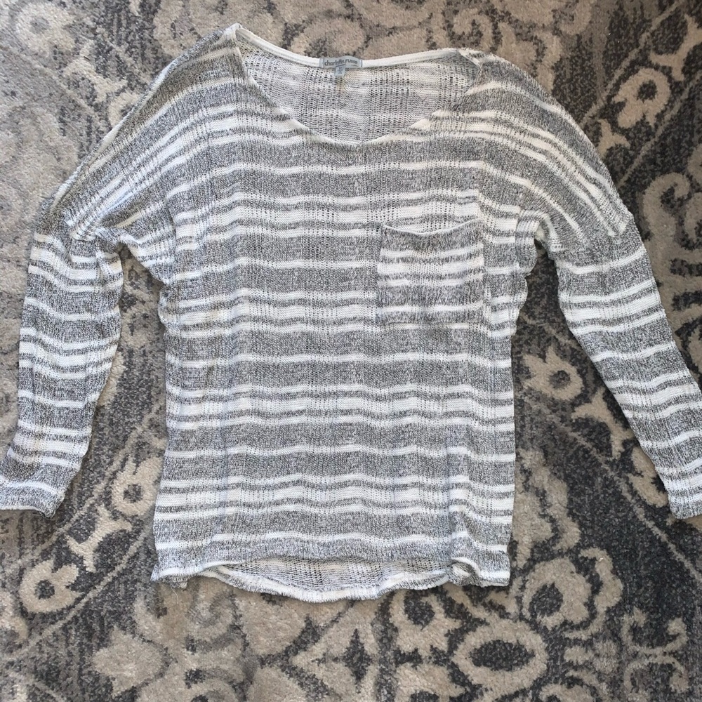 Light weight Long sleeve sweater